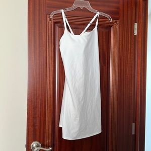 Danskin white tennis dress . Size medium. Never worn.